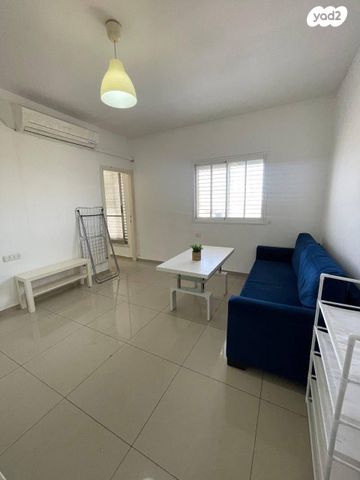 דירה, החשמל 60, נווה פז, חיפה