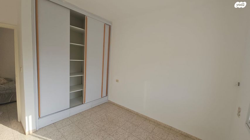 יחידת דיור, שניר, שאר העיר, כפר ורדים