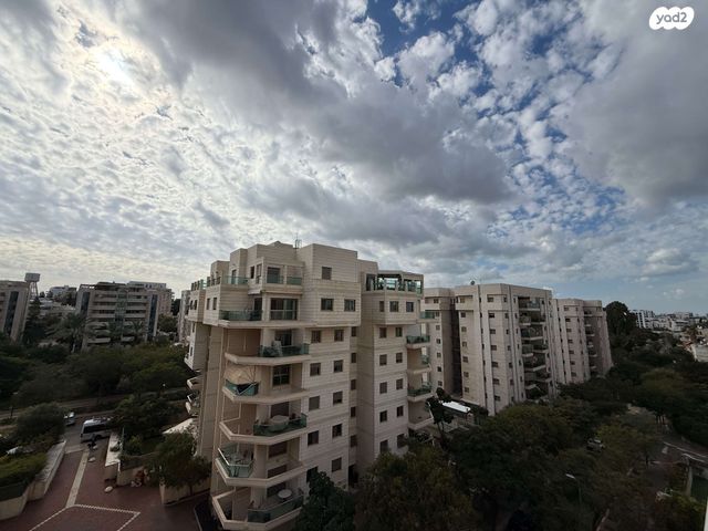 דירה, אמה טאובר פרידמן 7, הרצליה הירוקה, נווה עובד, הרצליה