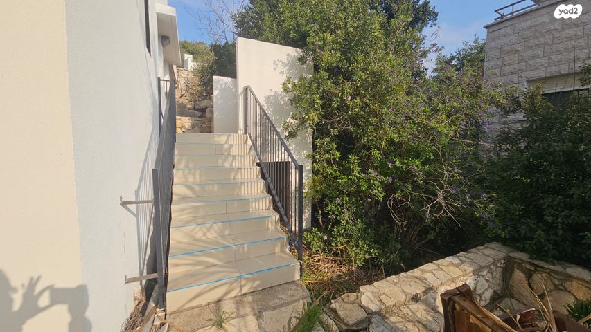 יחידת דיור, שניר, שאר העיר, כפר ורדים