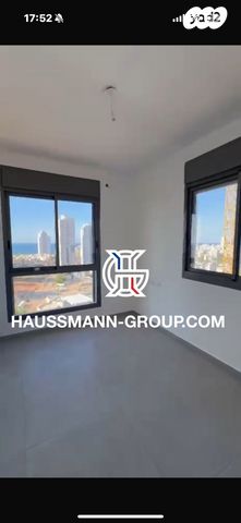 דירה, אייזיק רמבה 18, נוף הטיילת, נתניה