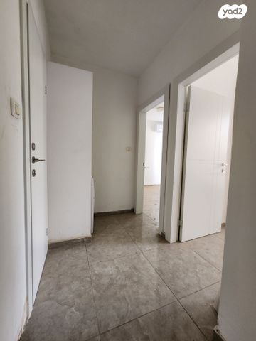 דירה, סוקולוב 64, מרכז, קרית עבודה, חולון