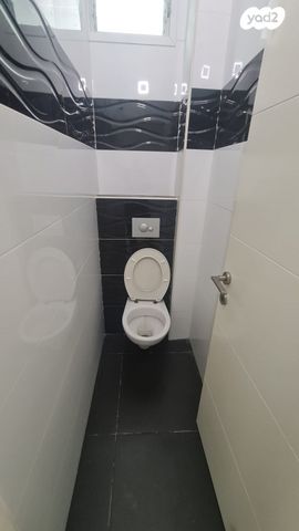 דירה, תרמ"ב, אברמוביץ', ראשון לציון