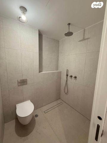 דירה, אחד העם 13, לב תל אביב, לב העיר צפון, תל אביב יפו