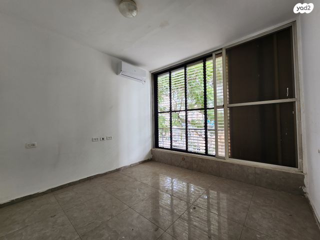 דירה, סוקולוב 64, מרכז, קרית עבודה, חולון