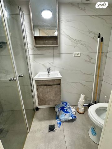 דירה, בן יהודה 31, חיפה