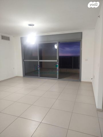 דירה, שדרות האגמים 1, אגמים, נתניה