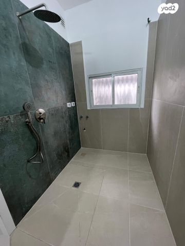 דירה, עזרא הסופר, כרם התימנים, תל אביב יפו