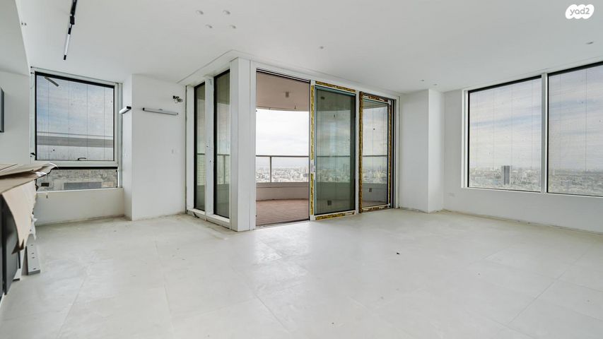 דירה, ארלוזורוב 82, שכונת הראשונים, רמת גן