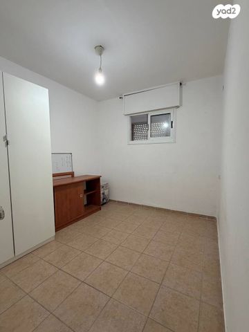 דירה, משה חיים שפירא 16, קרית שמואל, חיפה