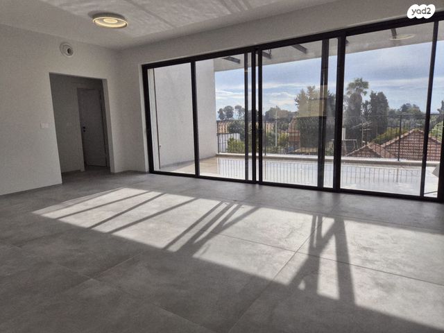 בית פרטי/ קוטג', מזל דגים 8, מתחם 11, הוד השרון