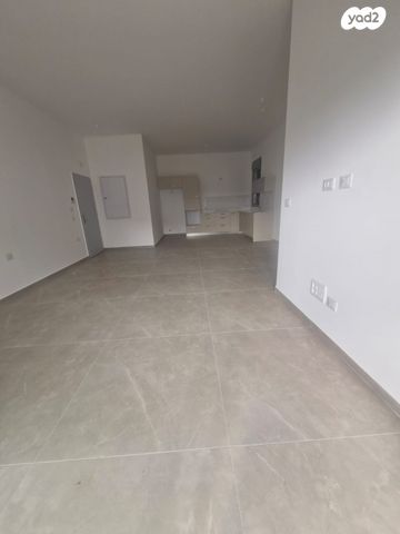 דירת גן, אופקים