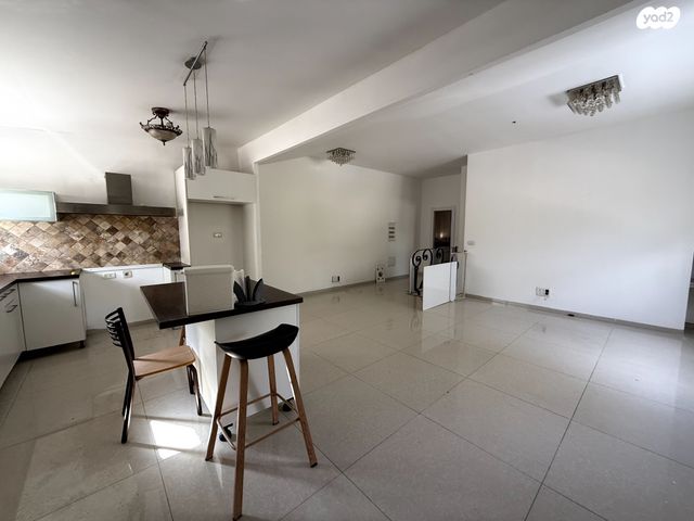 דירה, מרכז העיר, סביניה, הוותיקה, קרית ביאליק