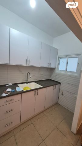 דירה, אלוף הניצחון, עליות, רמת גן