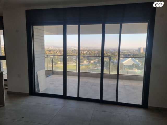 דירה, יונה וולך 7, גרין פארק החדשה, הוד השרון