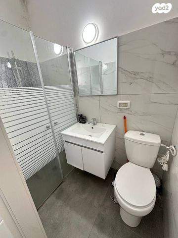 דירה, ארלוזורוב 49, הדר עליון, חיפה