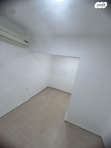 דירת גן, הגדוד העברי 10, נווה שאנן, תל אביב יפו