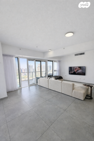 אריאל שרון 10