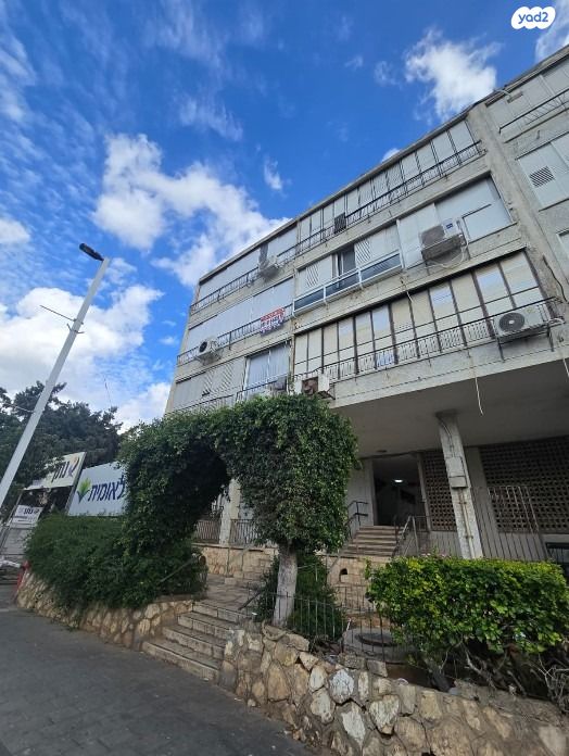 שדרות העצמאות 56