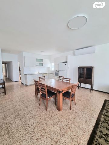 דירה, נתניה