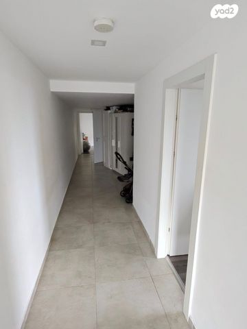 דירה, אלכסנדר ינאי, כרמליה, חיפה