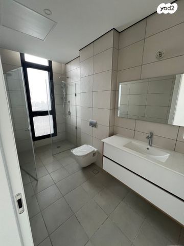 דירה, בנימין וולפוביץ', מרכז דרום, רעננה