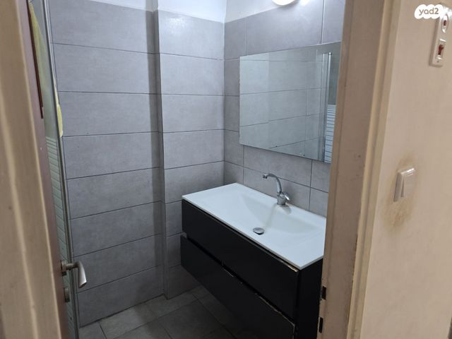 דירה, אנילביץ', חולון