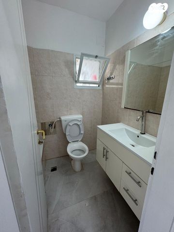 דירה, הרדוף, נאות כרמל, טירת כרמל