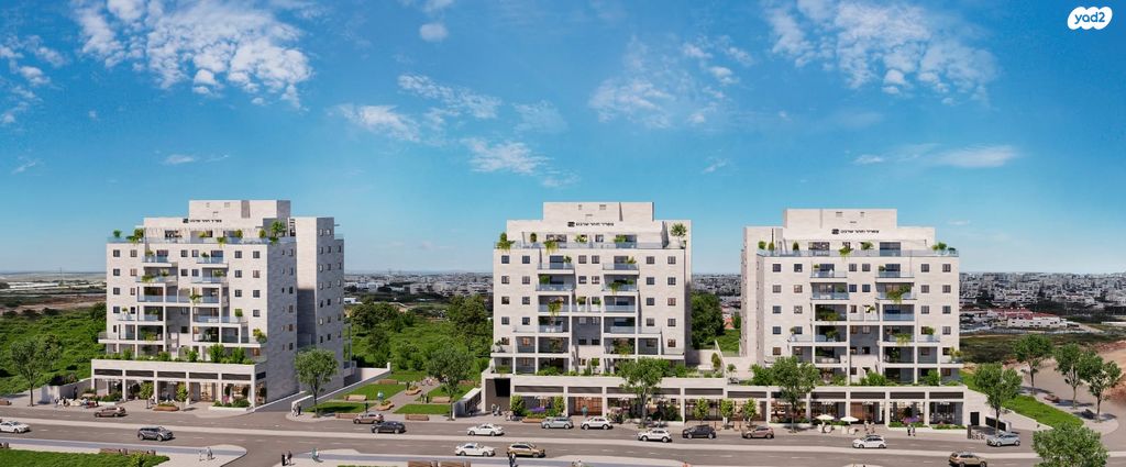 חנויות/ שטח מסחרי