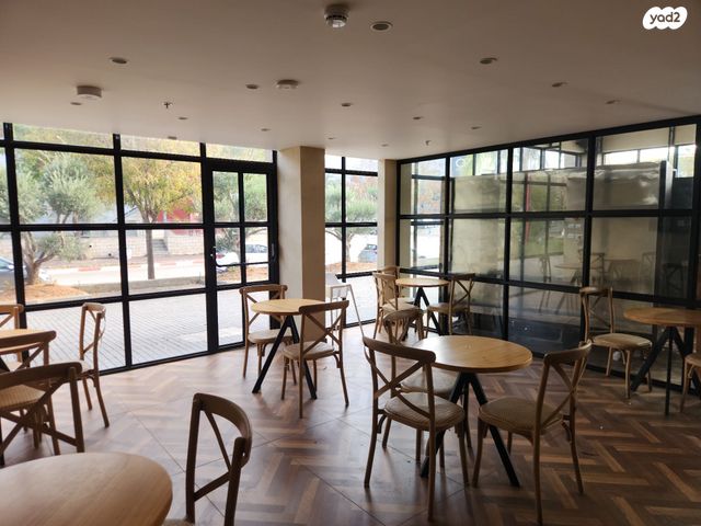 חנויות/ שטח מסחרי, המלך חסן השני, אזור תעשיה עקרון 2000, קרית עקרון