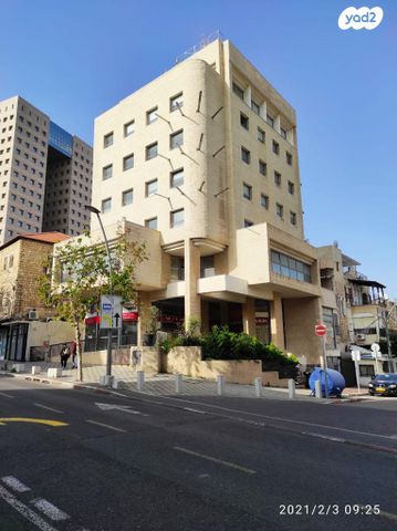 בניין משרדים, הנביאים 8, חיפה