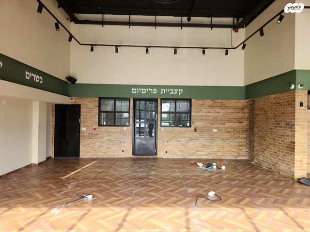 חנויות/ שטח מסחרי, המלך חסן השני, אזור תעשיה עקרון 2000, קרית עקרון