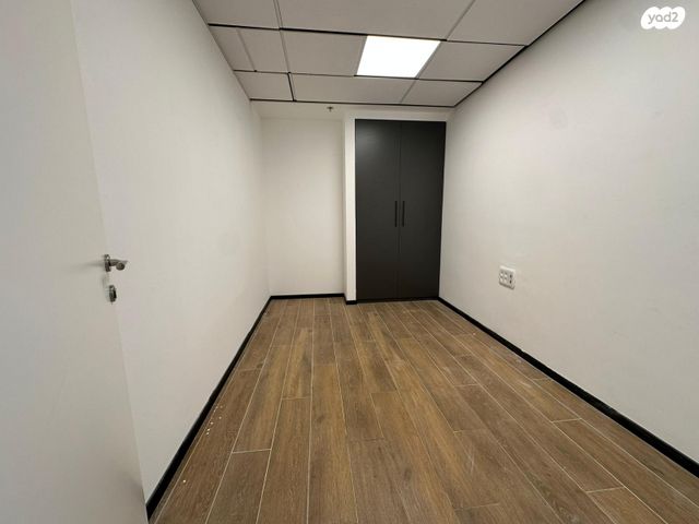 משרדים, התעשייה 8, אזור תעשייה קרית אתגרים, רעננה