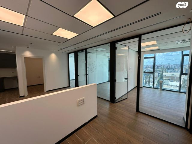 משרדים, התעשייה 8, אזור תעשייה קרית אתגרים, רעננה