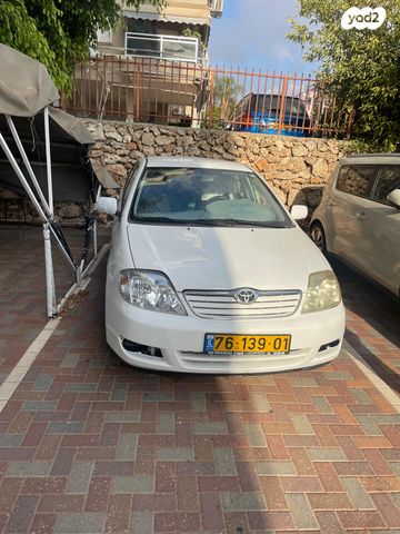 טויוטה קורולה