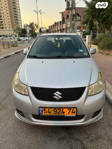 סוזוקי SX4