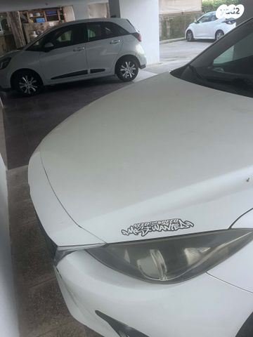 מודעת רכב מאזדה 3