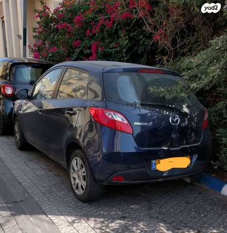 מודעת רכב מאזדה 2