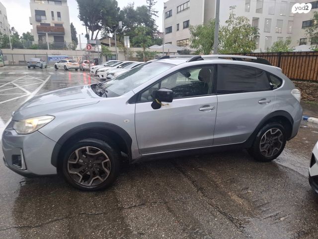 מודעת רכב סובארו XV