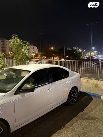 סקודה אוקטביה 