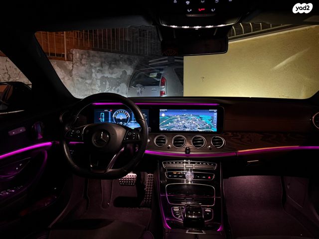 מודעת רכב מרצדס-בנץ E-class