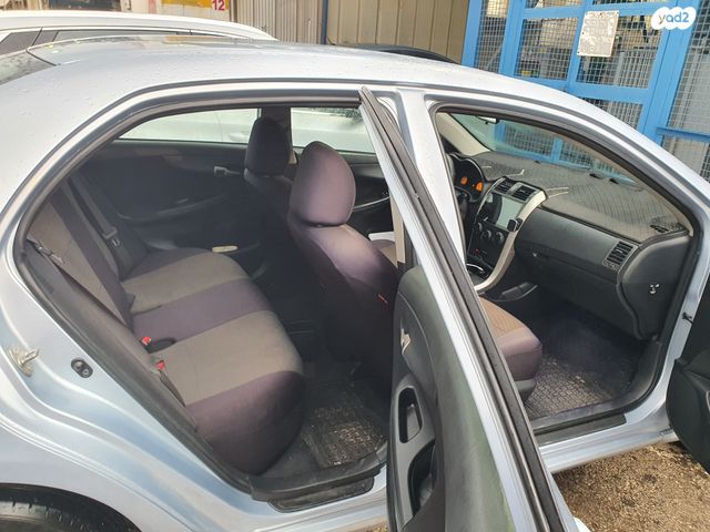 מודעת רכב טויוטה קורולה