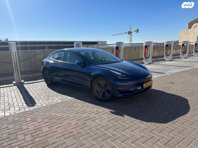 טסלה מודל 3