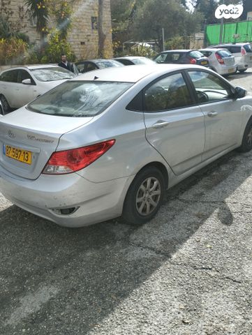 יונדאי אקסנט i25