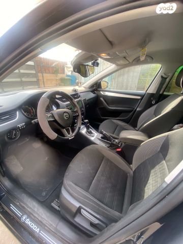 סקודה אוקטביה 