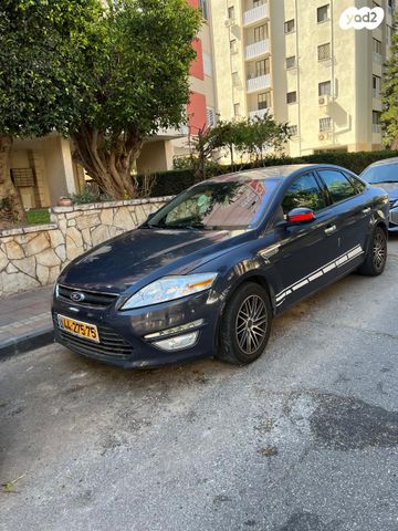 פורד מונדאו