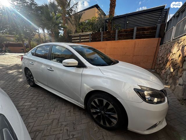 ניסאן סנטרה