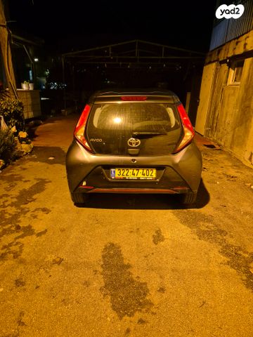 טויוטה אייגו