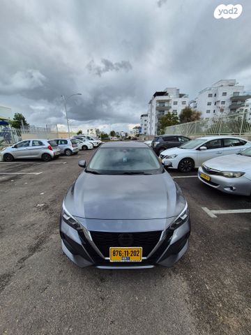 ניסאן סנטרה