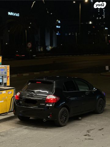 טויוטה אוריס